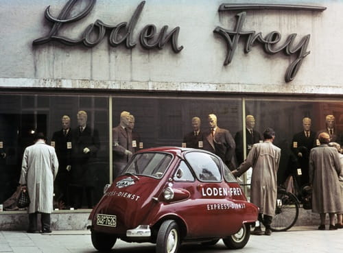 BMW Isetta en la ciudad