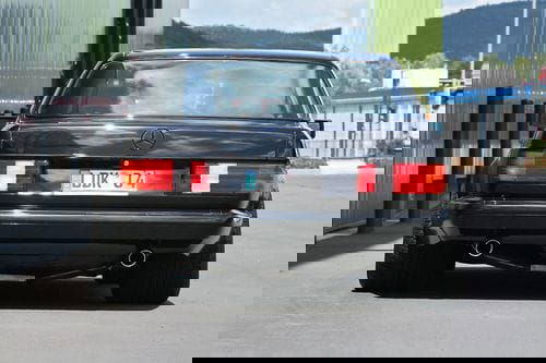 Retro-tuning para el Mercedes 560 SE de la mano de INDEN-Design