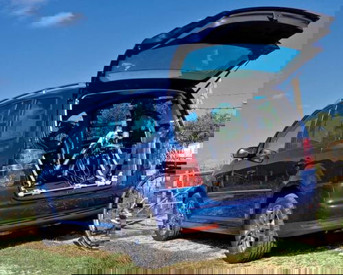 Entre varios Volkswagen Touran