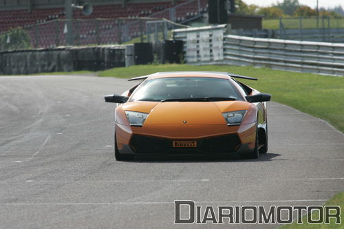 Mini prueba del Lamborghini Murciélago LP670-4 SV