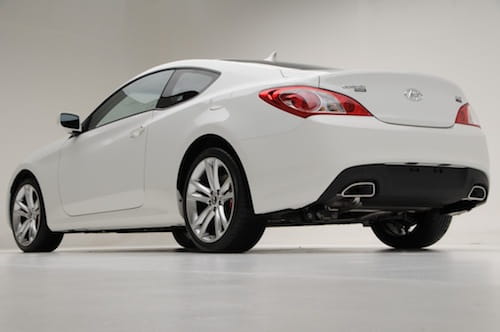 Hyundai Genesis Coupe 2.0 Turbo R