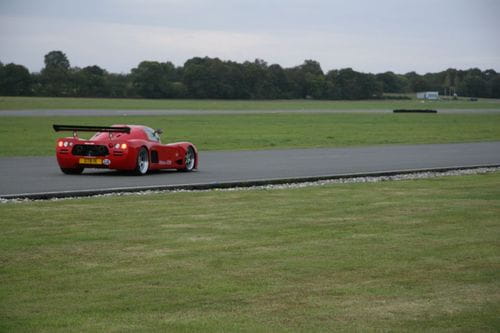 El Ultima GTR 720 destroza el récord del Ferrari FXX en la pista de Top Gear