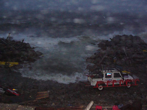 Land Rover en el Estrecho de Bering
