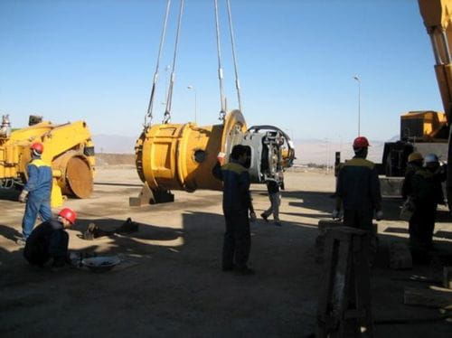 ¿Cómo se construye un dumper gigante Belaz?