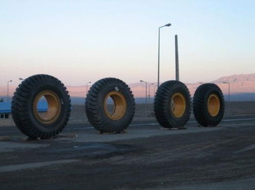 ¿Cómo se construye un dumper gigante Belaz?