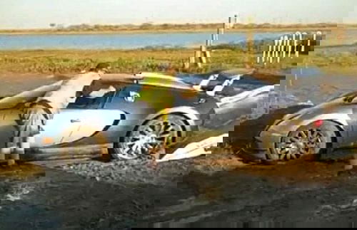 Cómo terminar en un lago con un Bugatti Veyron