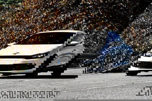Volkswagen Golf GTI contra Volkswagen Scirocco 2.0 TSI, pelea entre hermanos (I)