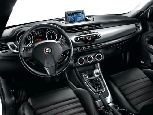 Alfa Romeo Giulietta - Interior