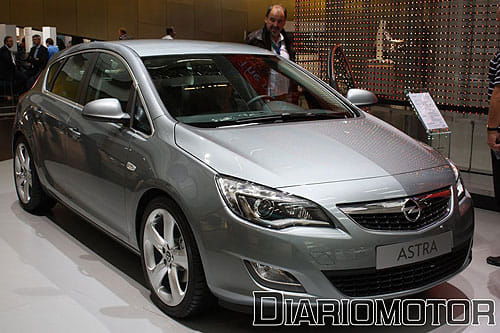 Opel Astra en el Salón de Frankfurt 2009