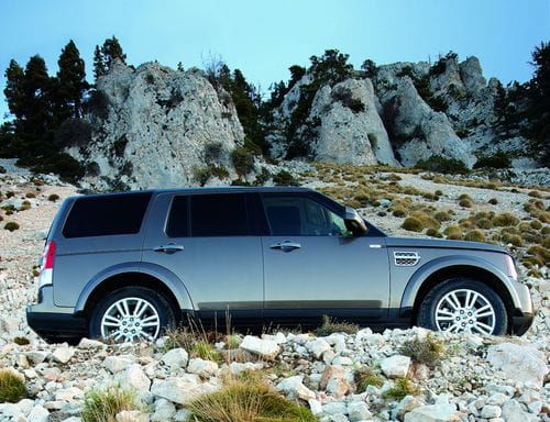 Dos coches para más de 7 pasajeros y abundante carga