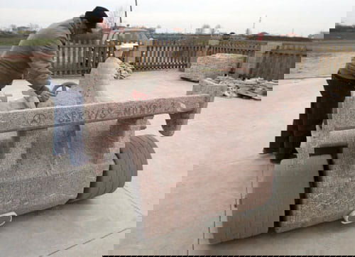 F1 construido en piedra