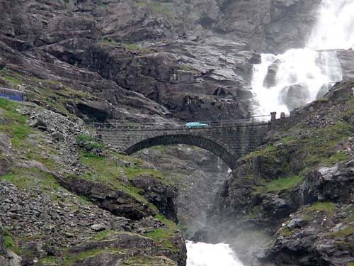 Trollstigen: la escalera de los trolls