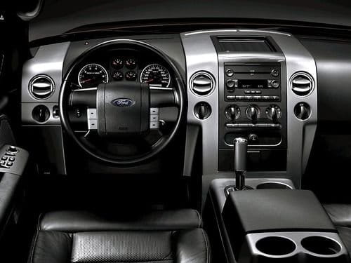 Motores V6, una Ford F-150, fiabilidad y marketing