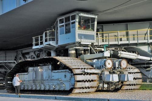 NASA Crawler, el coche de las lanzaderas espaciales y cohetes
