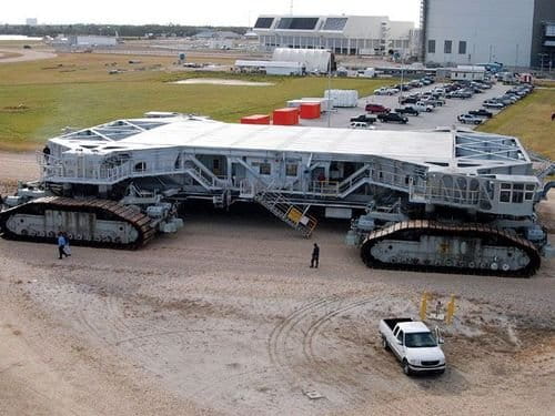 NASA Crawler, el coche de las lanzaderas espaciales y cohetes
