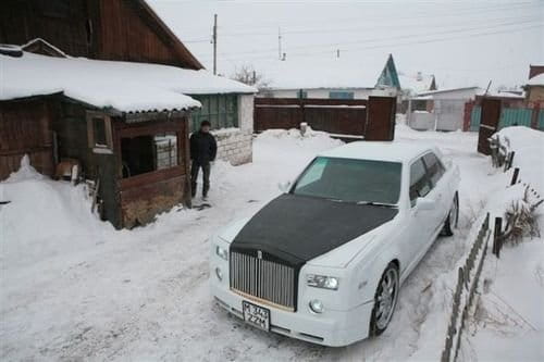 El Rolls-Royce ruso, construido sobre un Mercedes artesanalmente