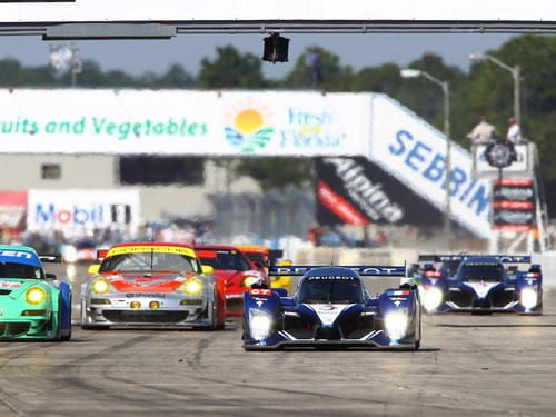 Peugeot domina las 12 Horas de Sebring