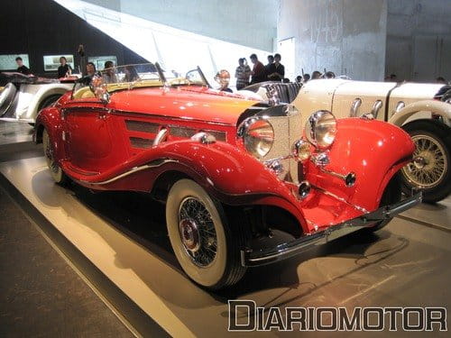 Visita al Museo Mercedes en Stuttgart