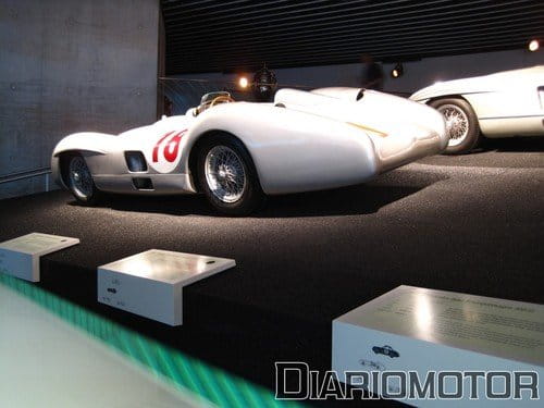 Visita al Museo Mercedes en Stuttgart