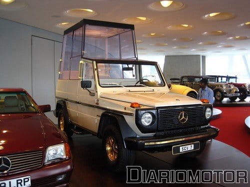 Visita al Museo Mercedes en Stuttgart