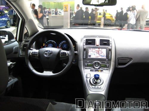 Toyota Auris HSD, el primer compacto híbrido estaba en Ginebra