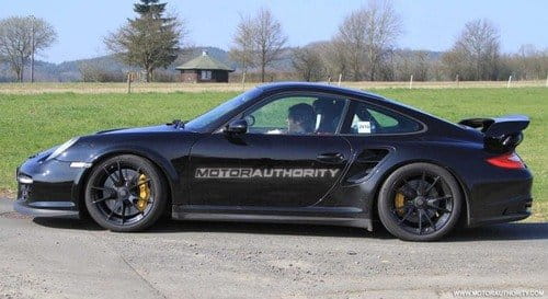 Porsche 911 GT2, imágenes espía y datos del lavado de cara