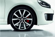 estante Decir la verdad Especificidad Volkswagen Golf GTI Adidas, en Wörthersee 2010 | Diariomotor