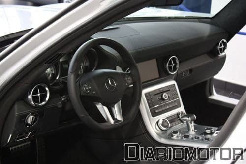 SLS interior