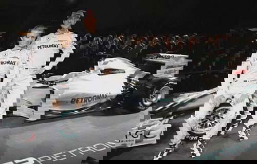 La F1 piede brillo 