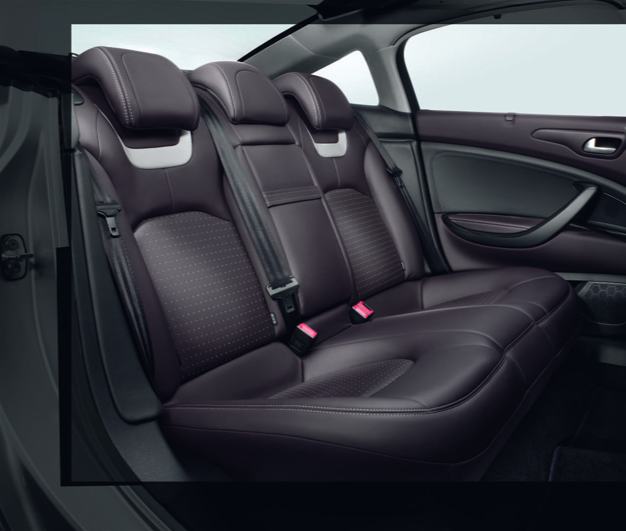 Asientos de cuero con diseño ergonómico del Citroën C5.