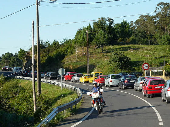 La AEC propone pagar por usar las carreteras