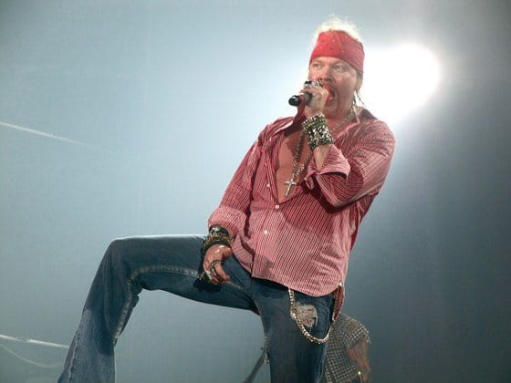 Bentley demanda a Axl Rose por 74.000 dólares