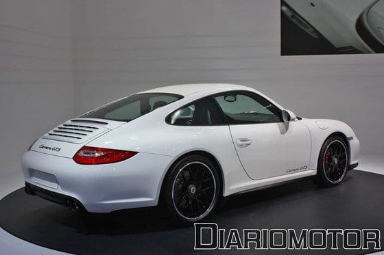 Porsche 911 Carrera GTS, ensanchamientos en el Salón de París