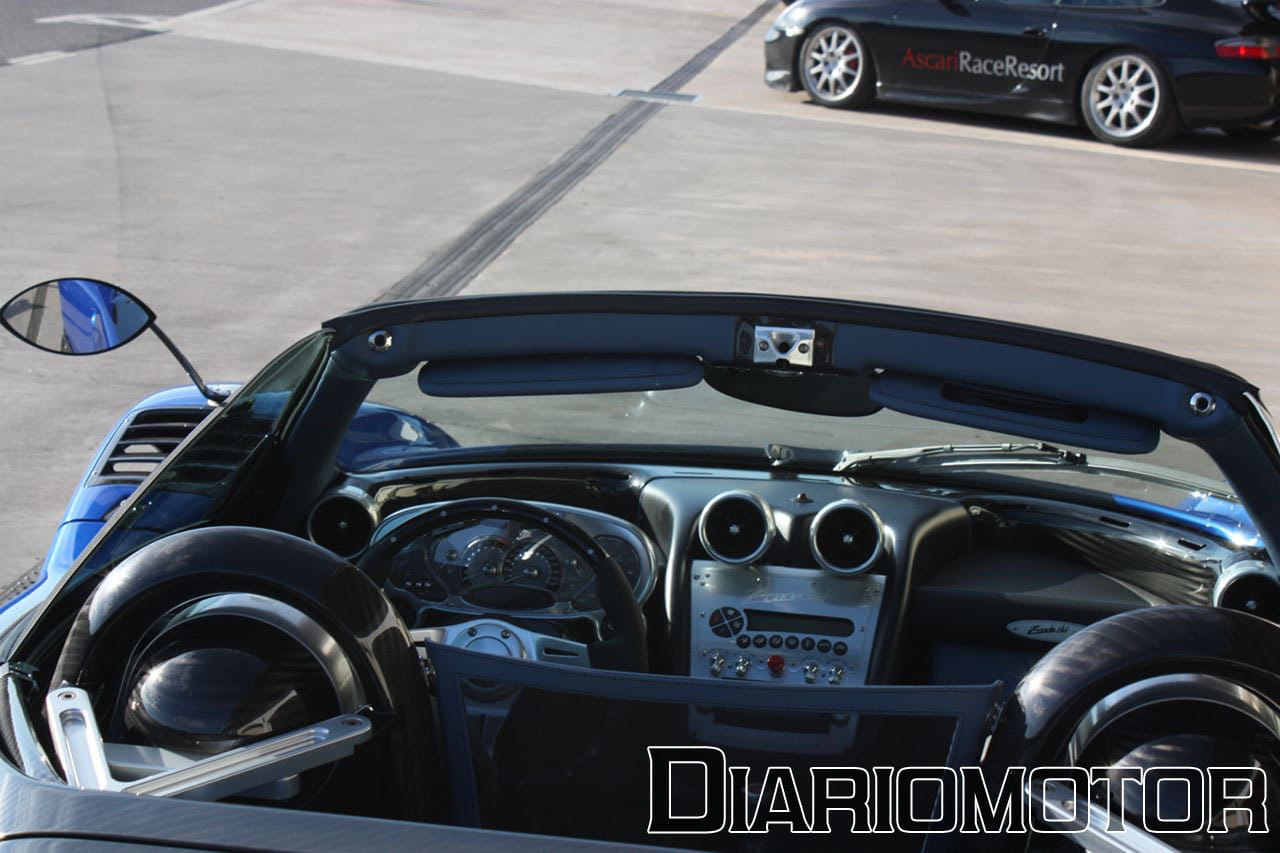 Circuito zonda : Presentación del pagani zonda r en el circuito de ascari