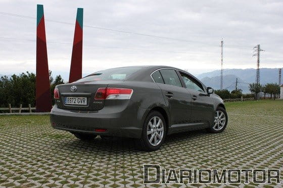 Toyota Avensis 1.8 VVT-i Advance, a prueba (I)