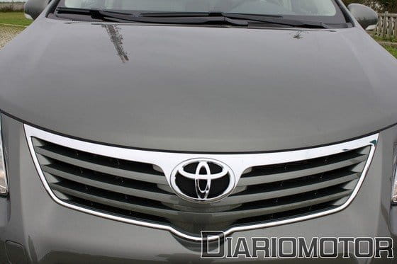 Toyota Avensis 1.8 VVT-i Advance, a prueba (I)