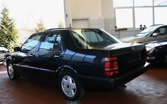 Lancia Thema 8.32 con corazón Ferrari