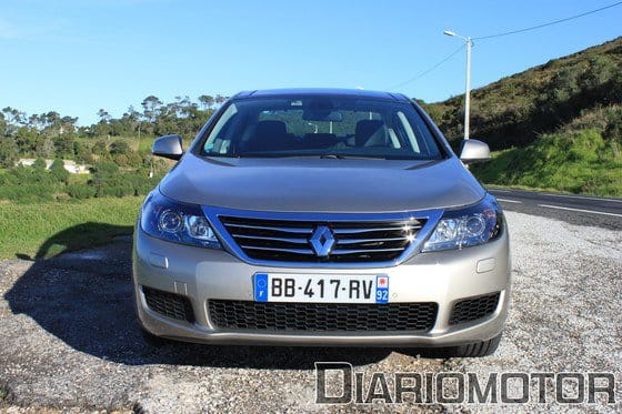 Renault Latitude, presentación y prueba en Portugal (I)