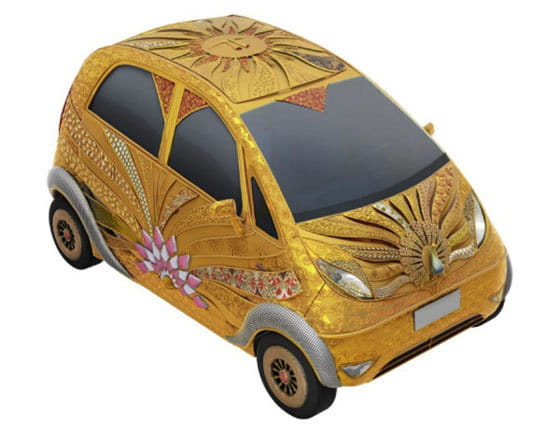 Tata Nano al estilo indio y cubierto de oro