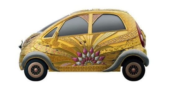 Tata Nano al estilo indio y cubierto de oro