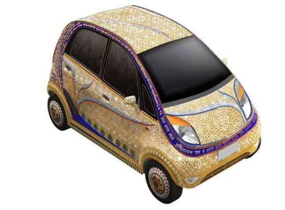 Tata Nano al estilo indio y cubierto de oro