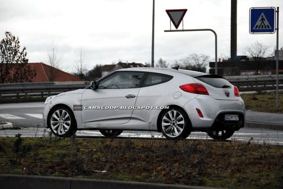 Motor 1.6 turbo y otros detalles del Hyundai Veloster europeo