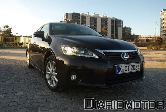 Lexus CT200h