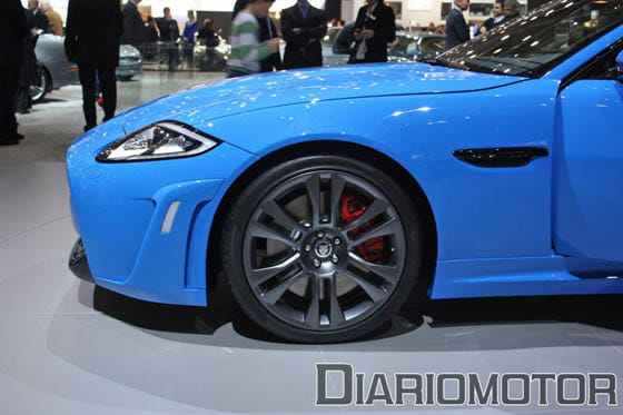 Jaguar XKR-S en el Salón de Ginebra