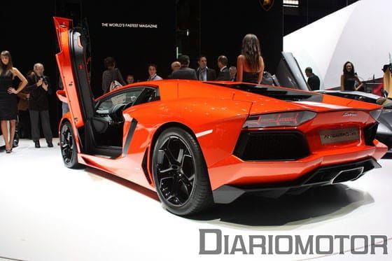 Lamborghini Aventador LP700-4, impresiones en Ginebra