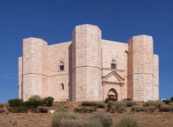 En Semana Santa, la Puglia en un Fiat 500C