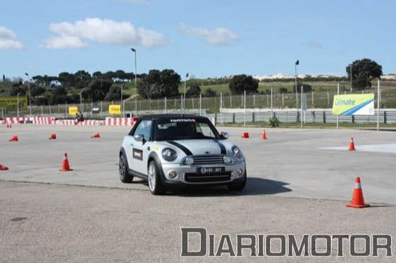 MINI Cooper S en el circuito del Jarama