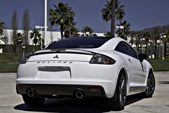 Mitsubishi Eclipse SE (2011)