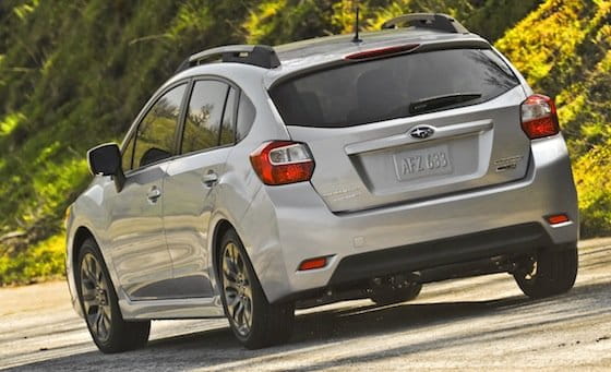 Subaru Impreza compacto cinco puertas 2012