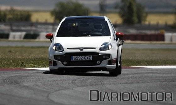 Track Day VIP de la Escuela Española de Pilotos en Albacete con un Fiat Punto Evo Abarth